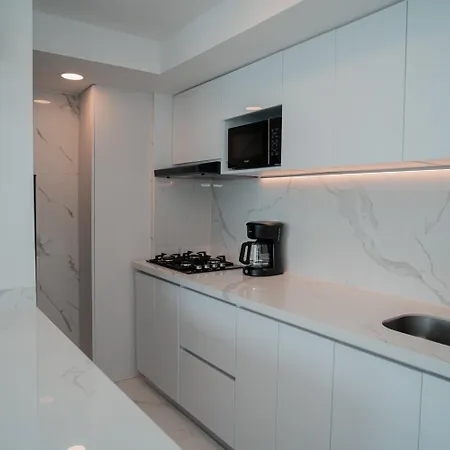 Hermoso Apto Vista Al Mar Centrica Ubicacion Apartamento