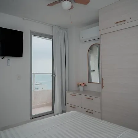Hermoso Apto Vista Al Mar Centrica Ubicacion Apartamento *